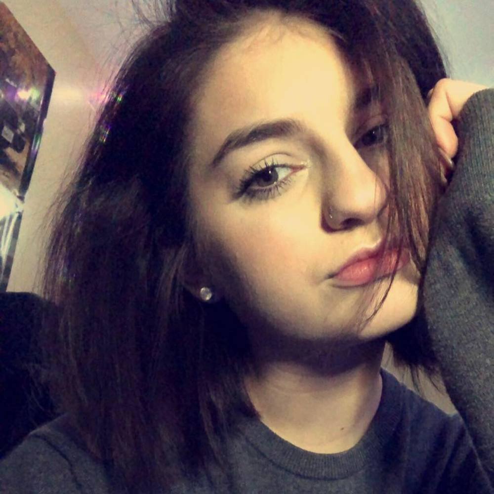 Meet your Posher, Brittany